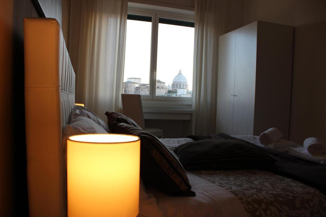 Panoramic View Of St. Peter Appartement Rome Buitenkant foto